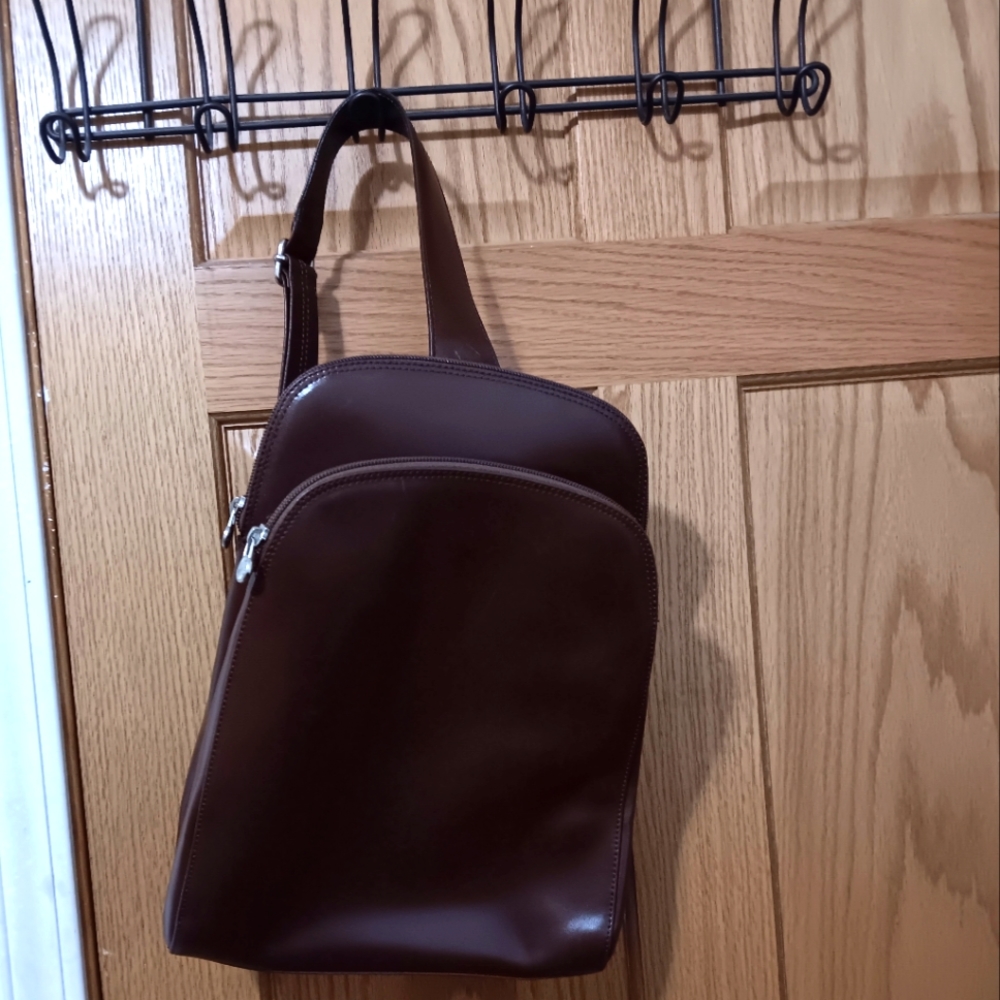 CRISTIAN Genuine Italian Leather Sling Bag (purse left or right strap)